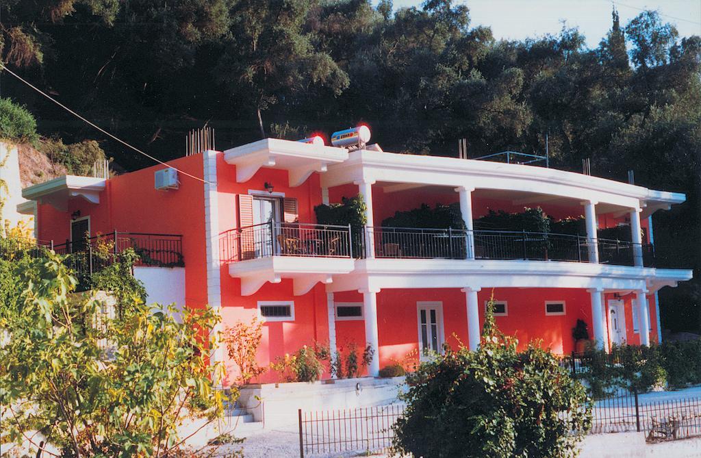 Nikas Villa Orange Apartments Parga Exterior photo
