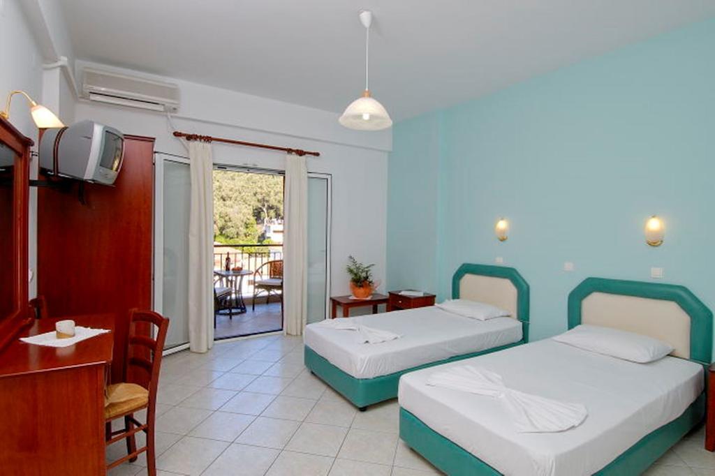 Nikas Villa Orange Apartments Parga Room photo